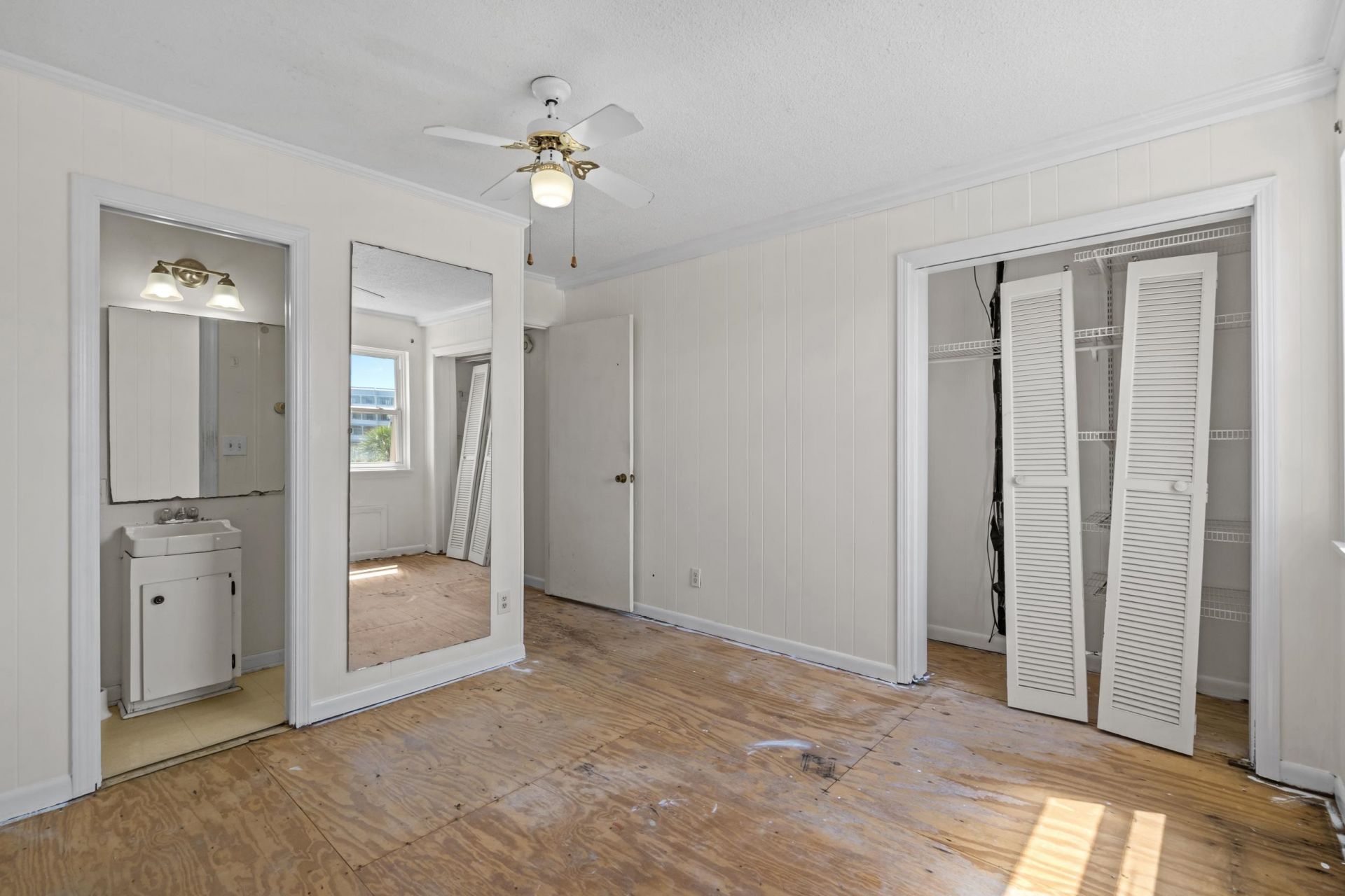 1582 S Waccamaw Dr.  Photo 15