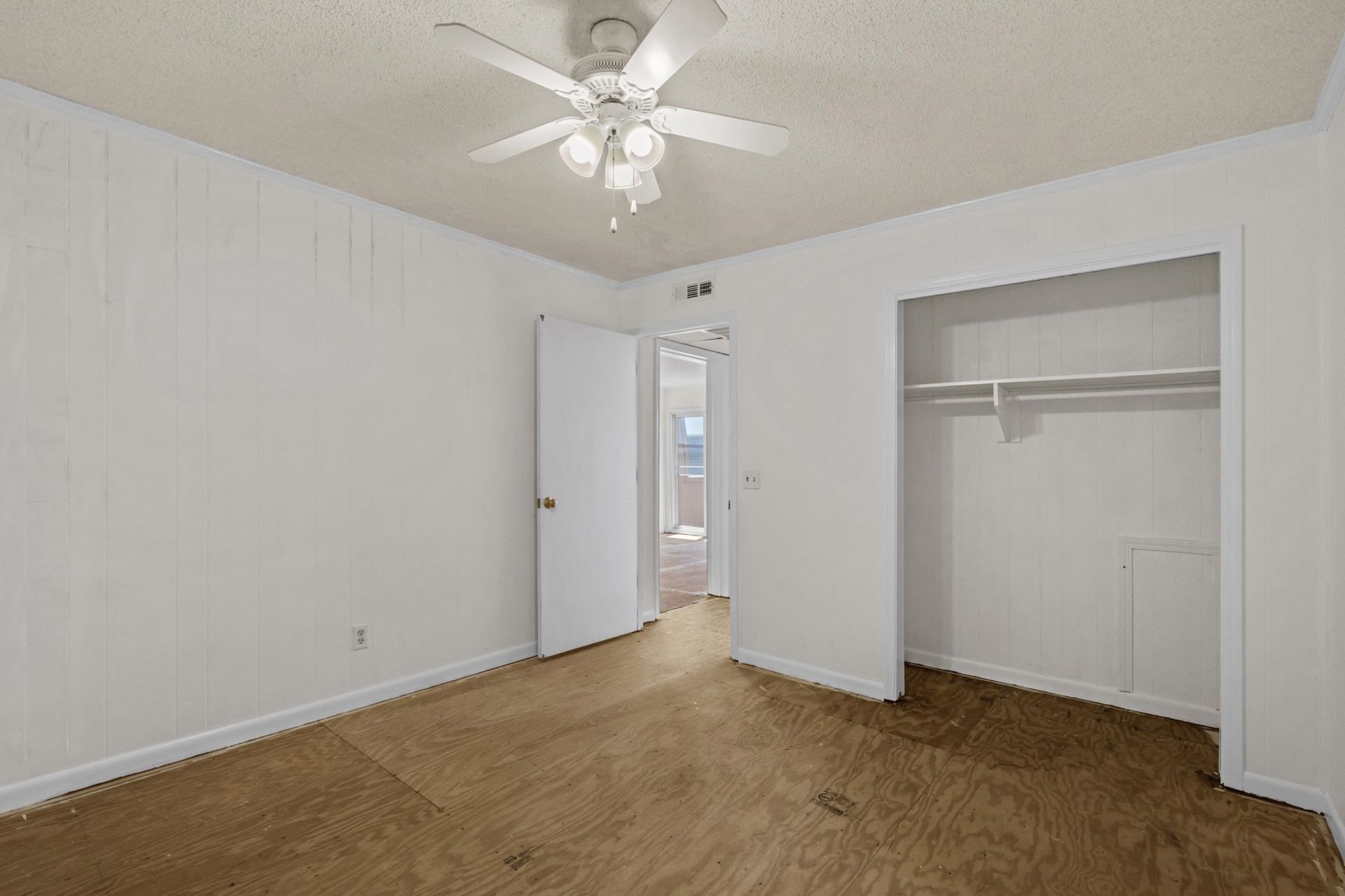 1582 S Waccamaw Dr.  Photo 18