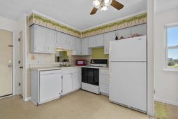 1582 S Waccamaw Dr.  photo 4