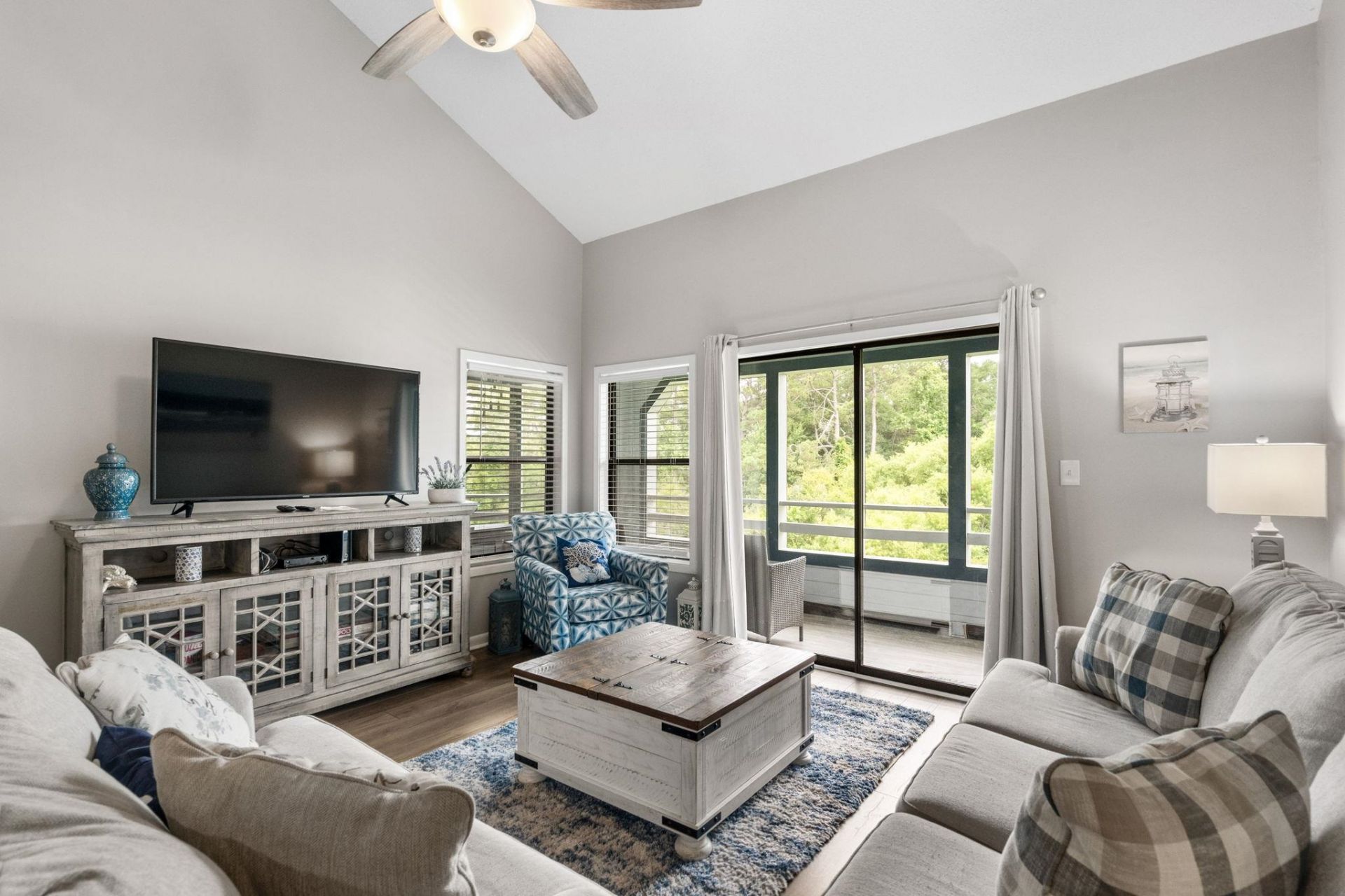 501 Maison Dr. Photo 10