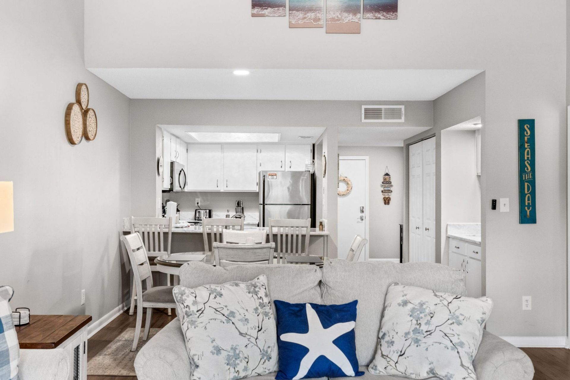501 Maison Dr. Photo 13