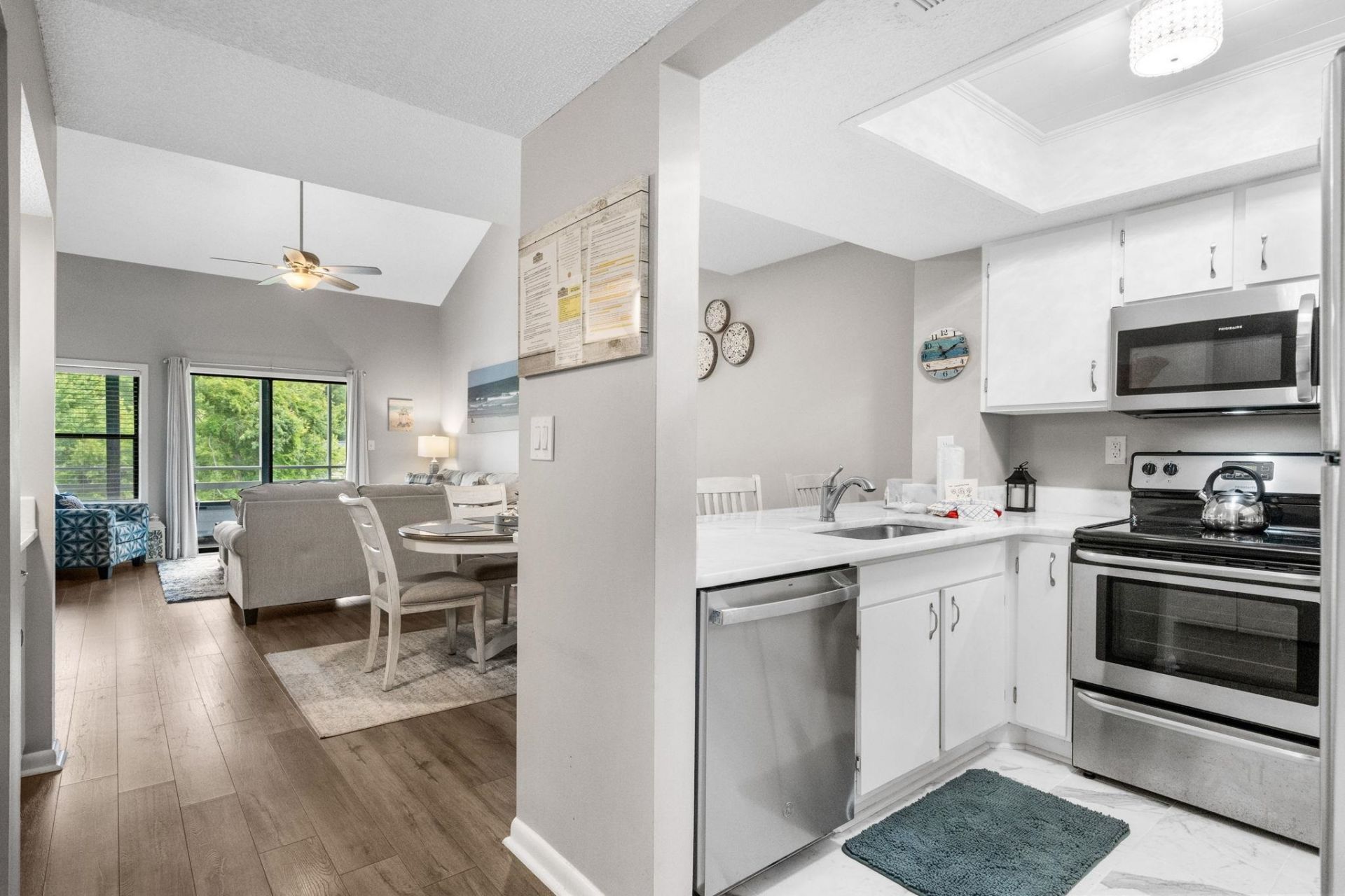 501 Maison Dr. Photo 6