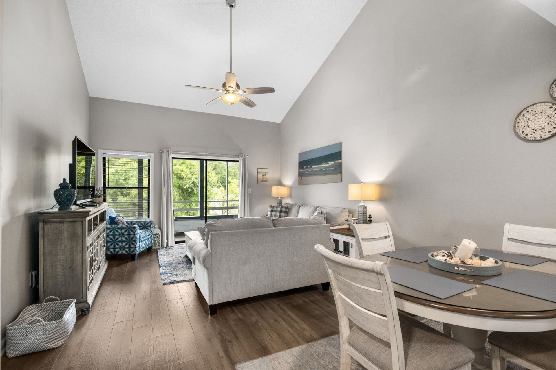 501 Maison Dr. Photo 8