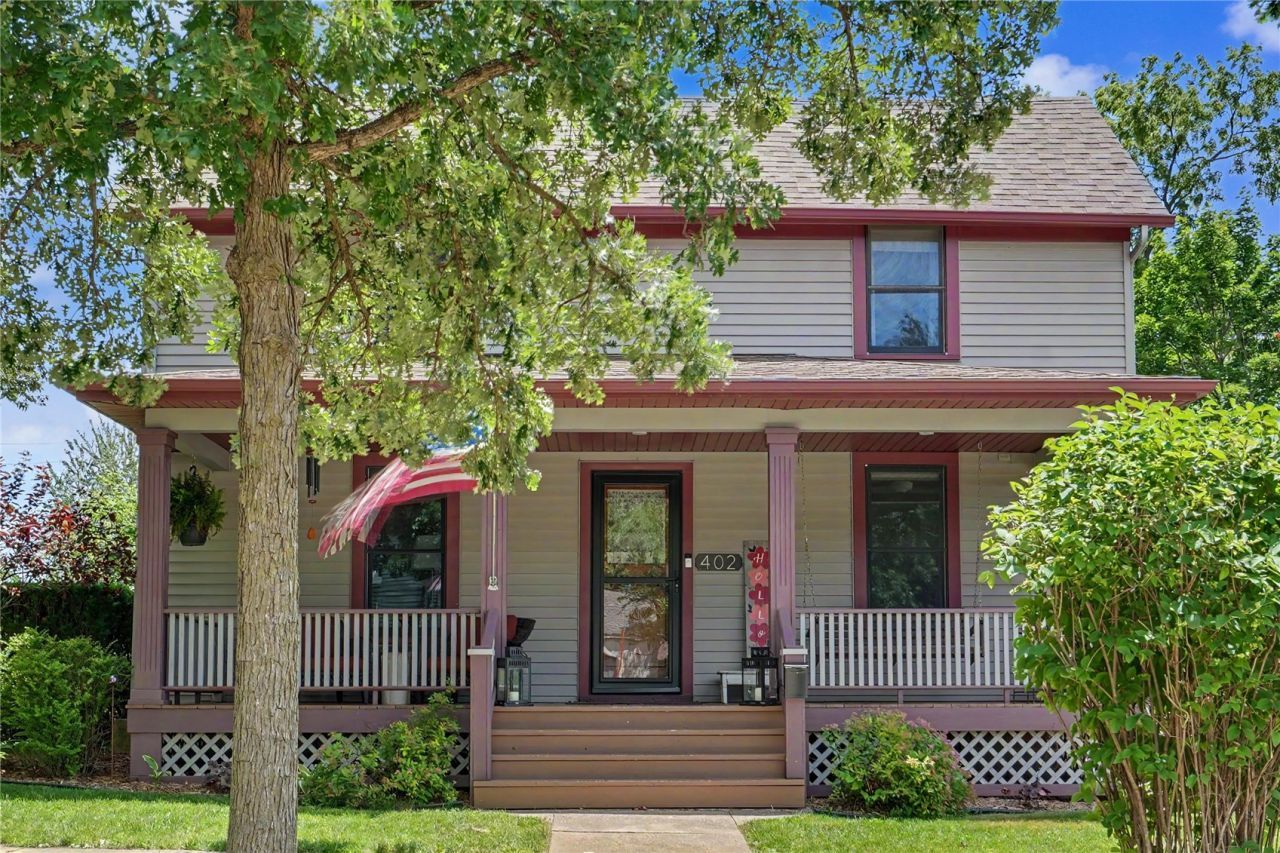 402 3rd Ave Sw, Mt Vernon, IA 52314 Main Photo
