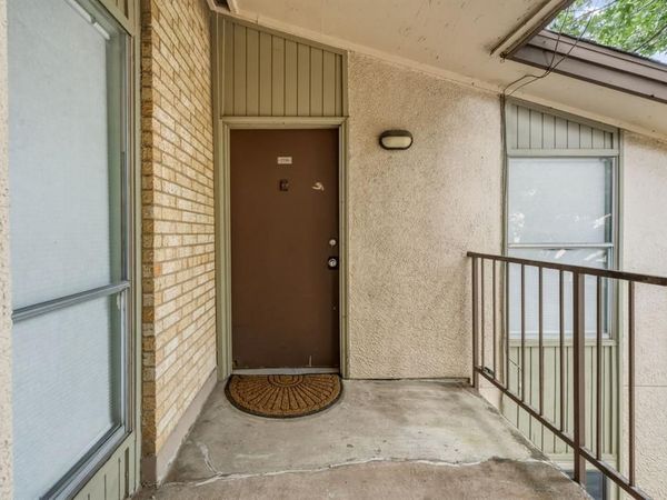 12824 Midway Road, Unit 2136, Dallas, TX 75244