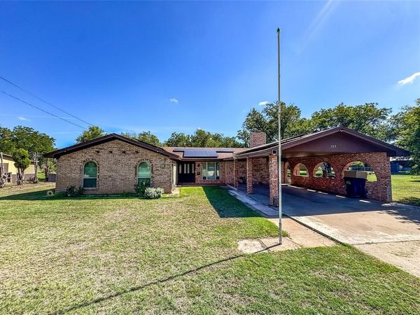 103 5th Street , Rule, TX 79547
