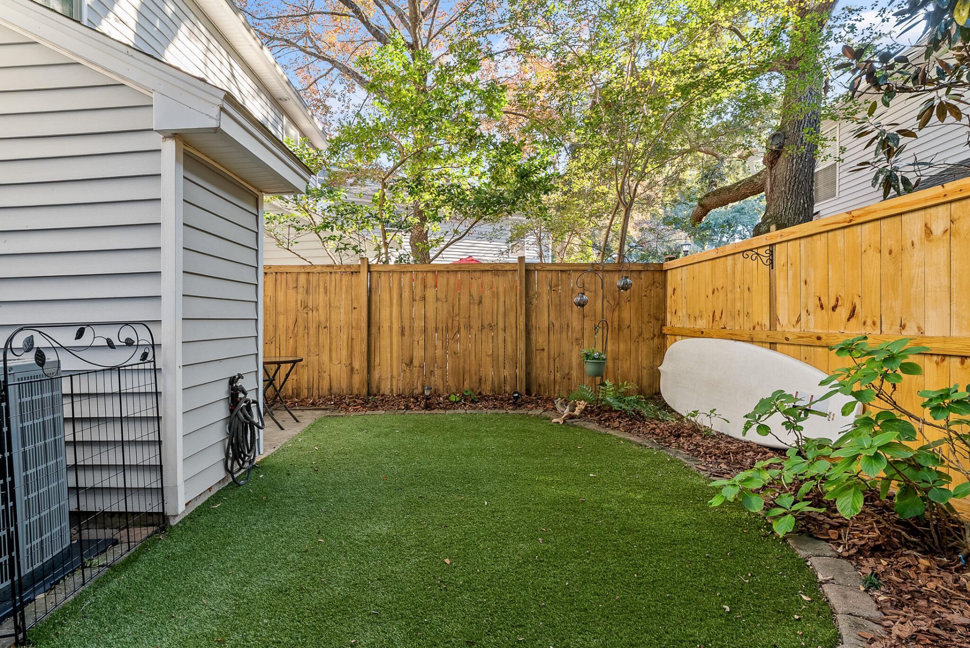 1351 Cassidy Court Photo 4