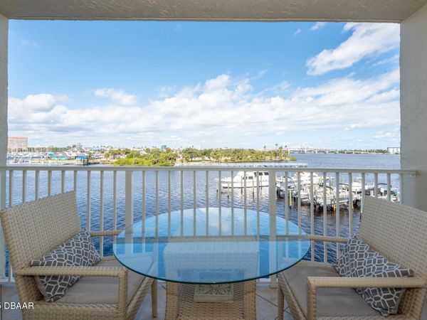 533 Marina Point Drive, Unit 533, Daytona Beach, FL 32114