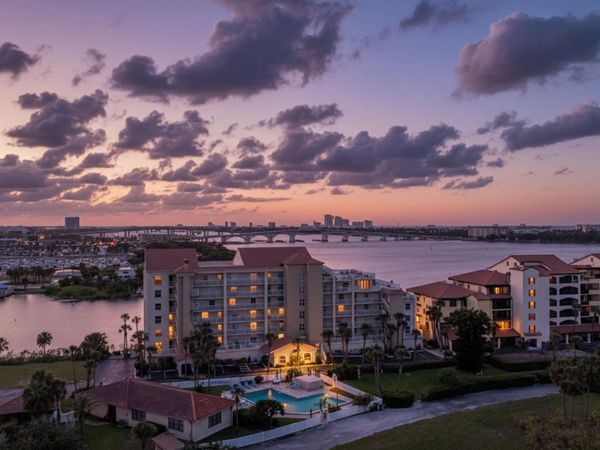 533 Marina Point Drive, Unit 533, Daytona Beach, FL 32114