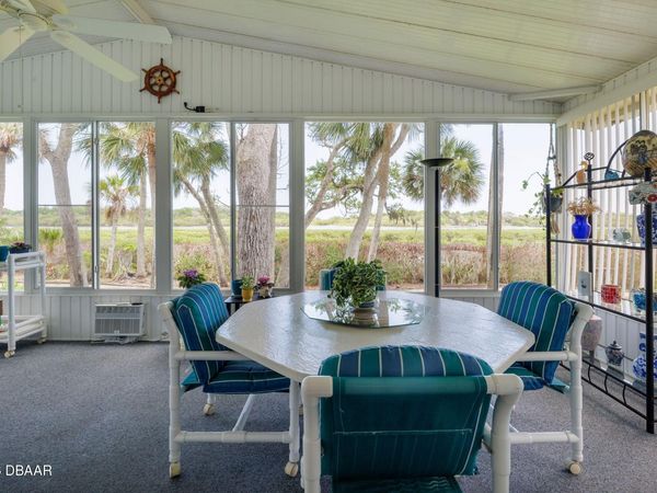 735 Navigators Way, Edgewater, FL 32141