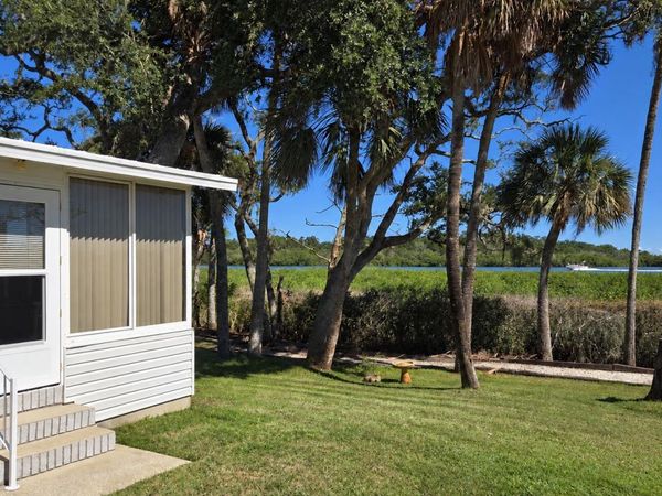 735 Navigators Way, Edgewater, FL 32141