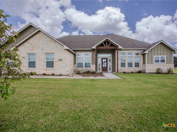 36 Meadow Creek Drive , Inez, TX 77968