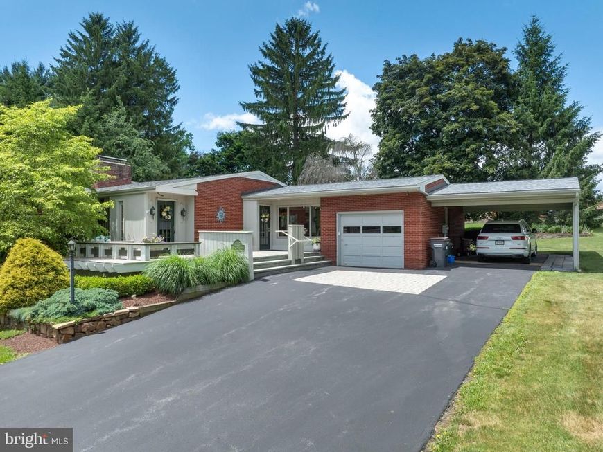 629 Beaumont Drive, State College, PA 16801 Main Photo