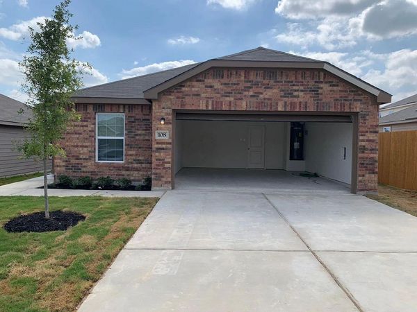 108 N Allington CIR, Jarrell, TX 76537