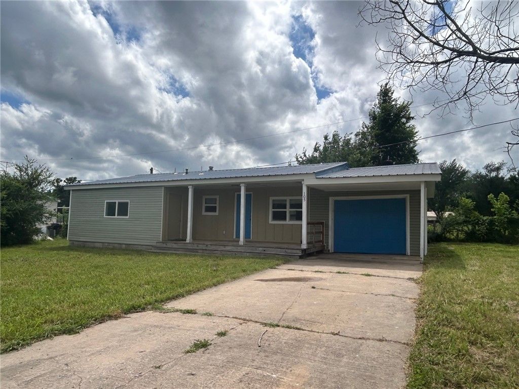 105 SW Nelson Park Road , Gravette, AR 72736 Main Photo