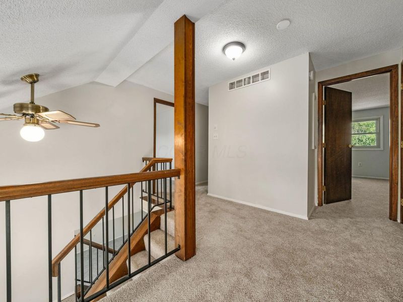 105 Kinder Place , Columbus, OH 43230 Photo 22