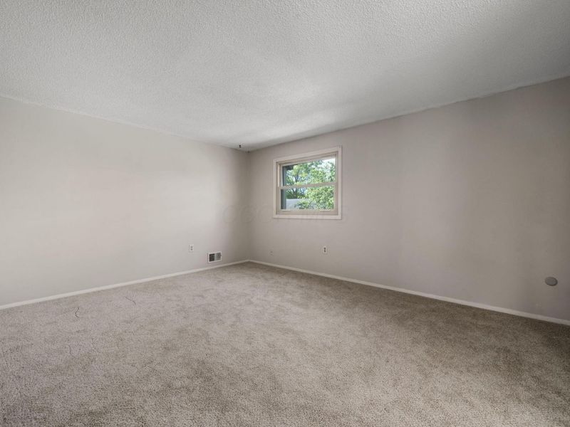 105 Kinder Place , Columbus, OH 43230 Photo 23