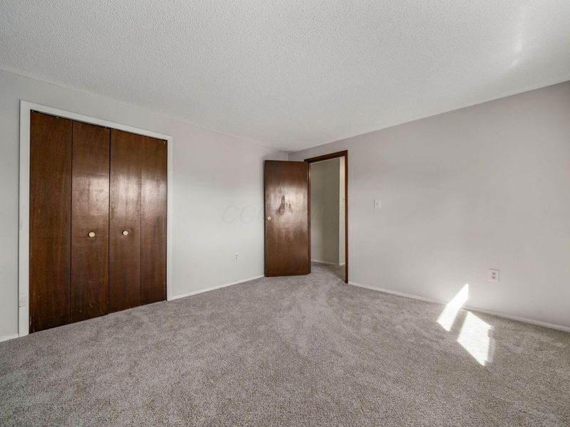 105 Kinder Place , Columbus, OH 43230 Photo 34