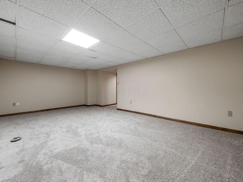 105 Kinder Place , Columbus, OH 43230 Photo 37