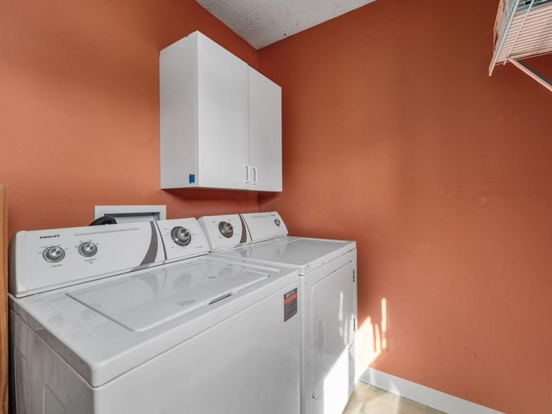 105 Kinder Place , Columbus, OH 43230 Photo 46