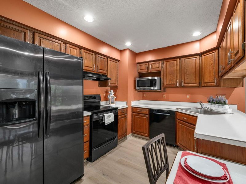 105 Kinder Place , Columbus, OH 43230 Photo 9