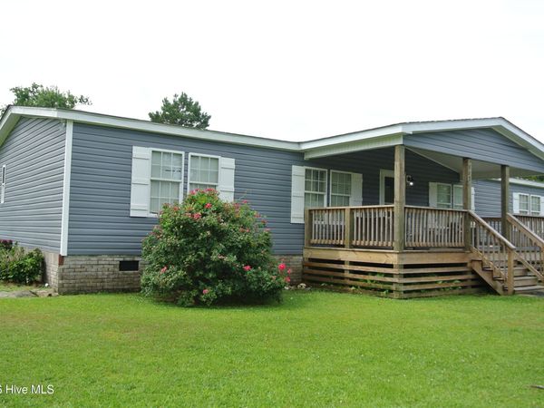662 Straits Road, Gloucester, NC 28528