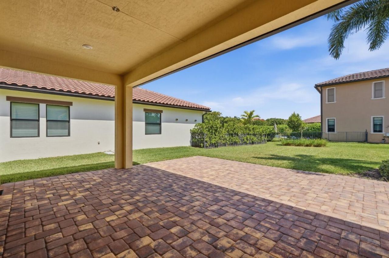 11760 Bayview Circle, Parkland, FL 33076 Photo