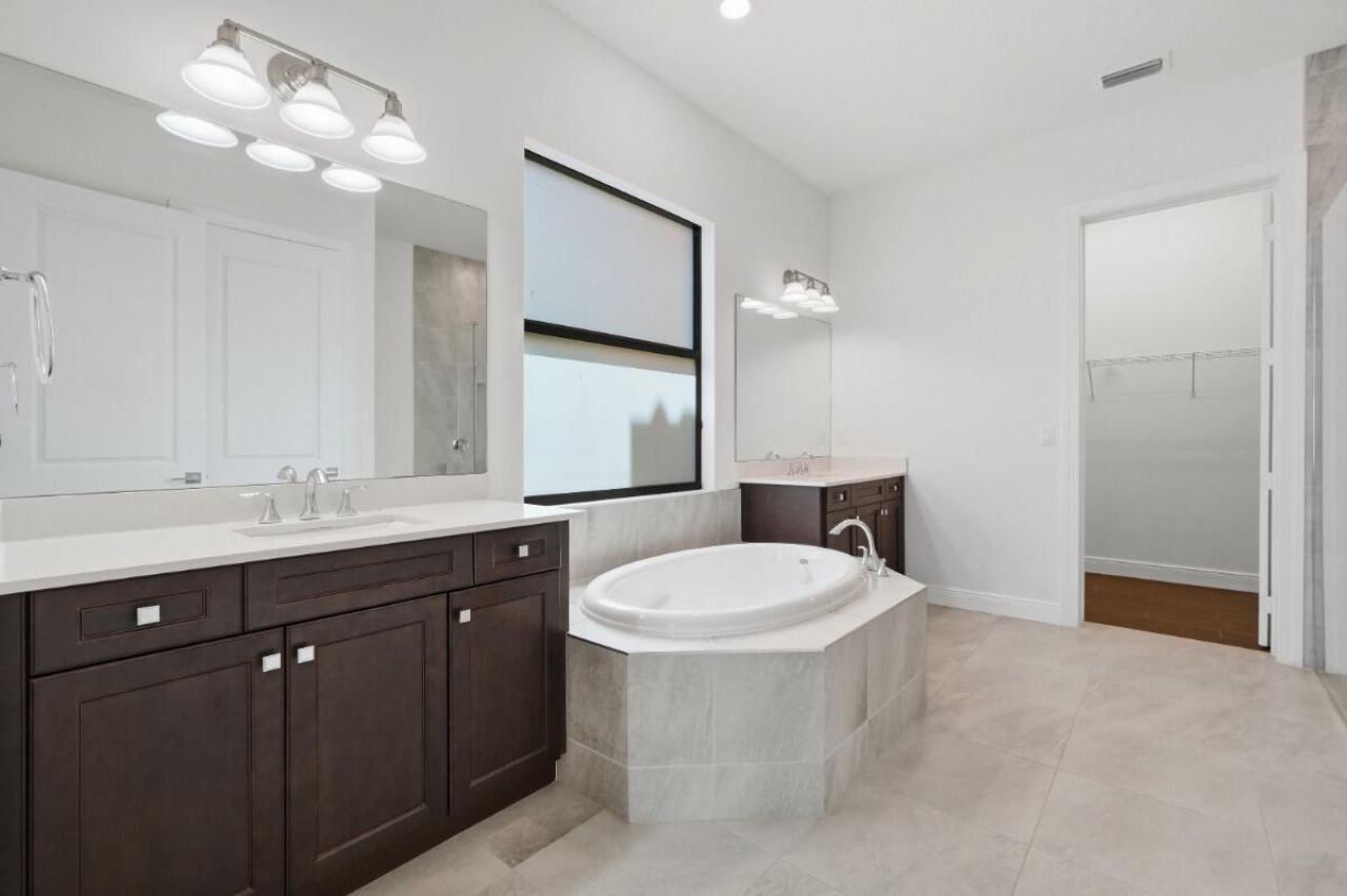 11760 Bayview Circle, Parkland, FL 33076 Photo