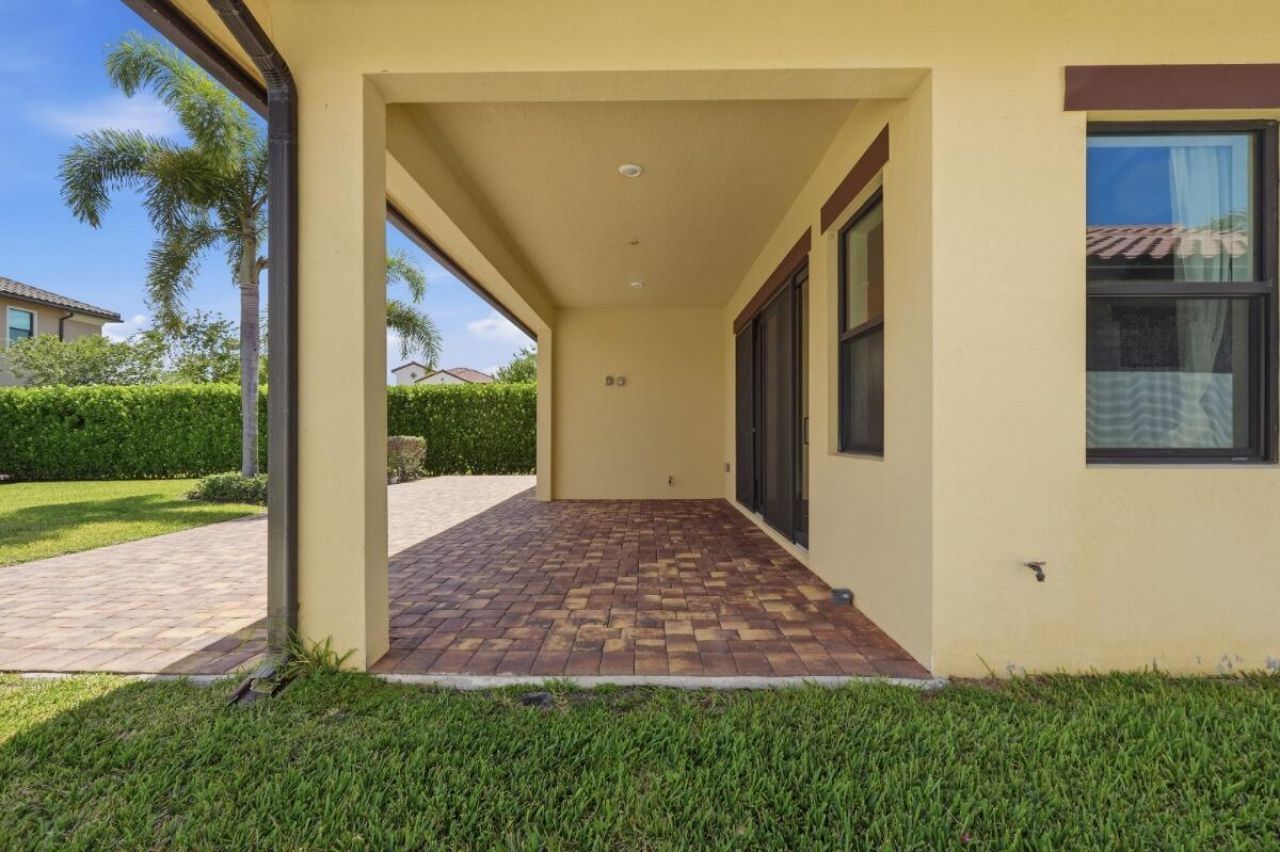 11760 Bayview Circle, Parkland, FL 33076 Photo