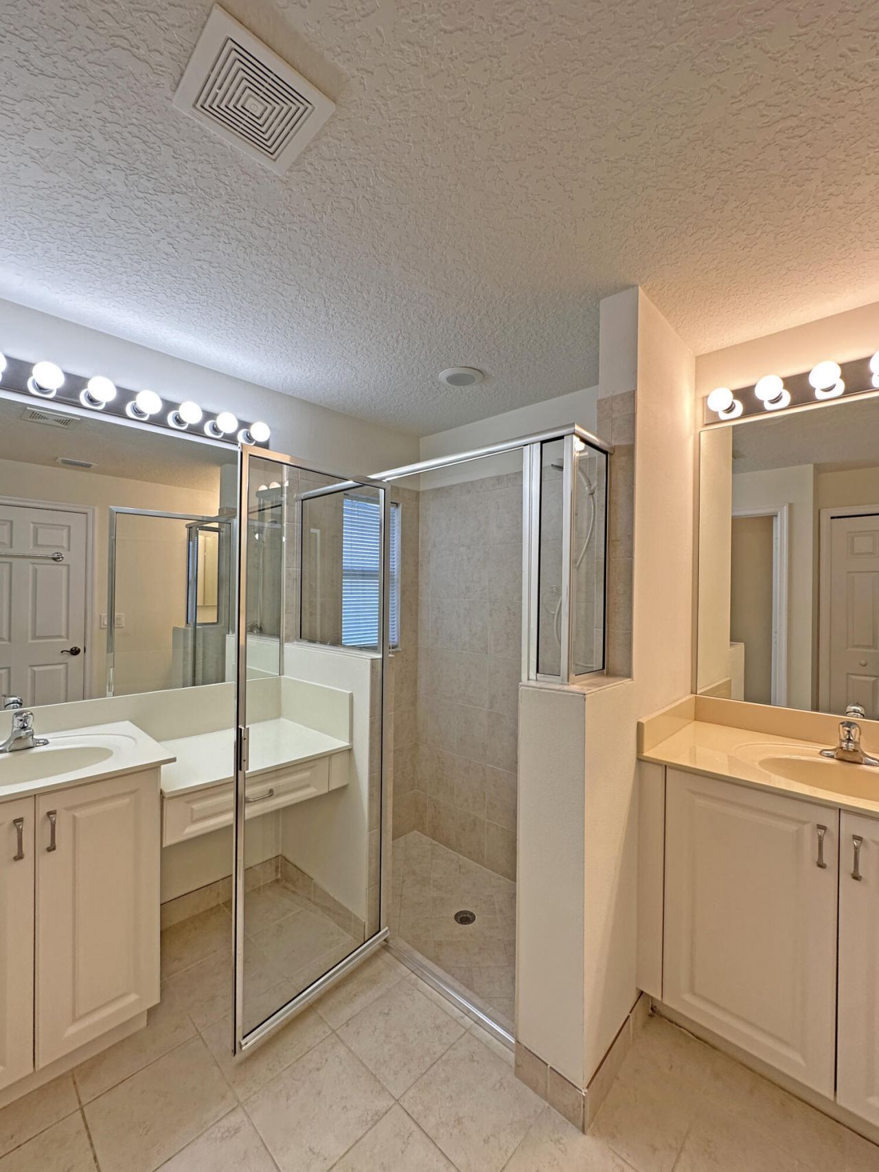 11329 SW Birch Tree Circle, Port Saint Lucie, FL 34987 Photo