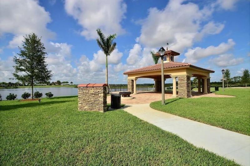 11329 SW Birch Tree Circle, Port Saint Lucie, FL 34987 Photo