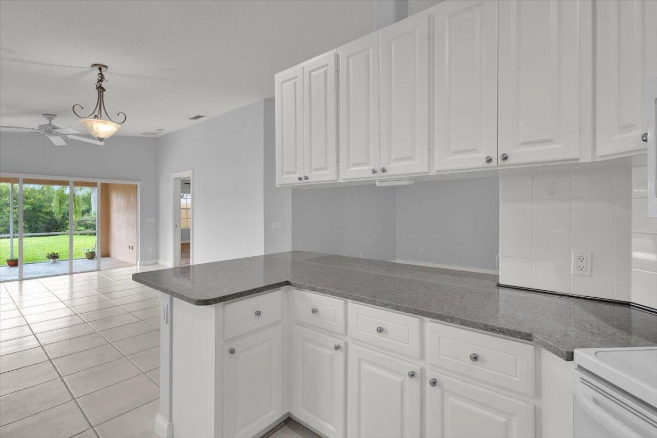 10882 SW Dardanelle Drive, Port Saint Lucie, FL 34987 Photo