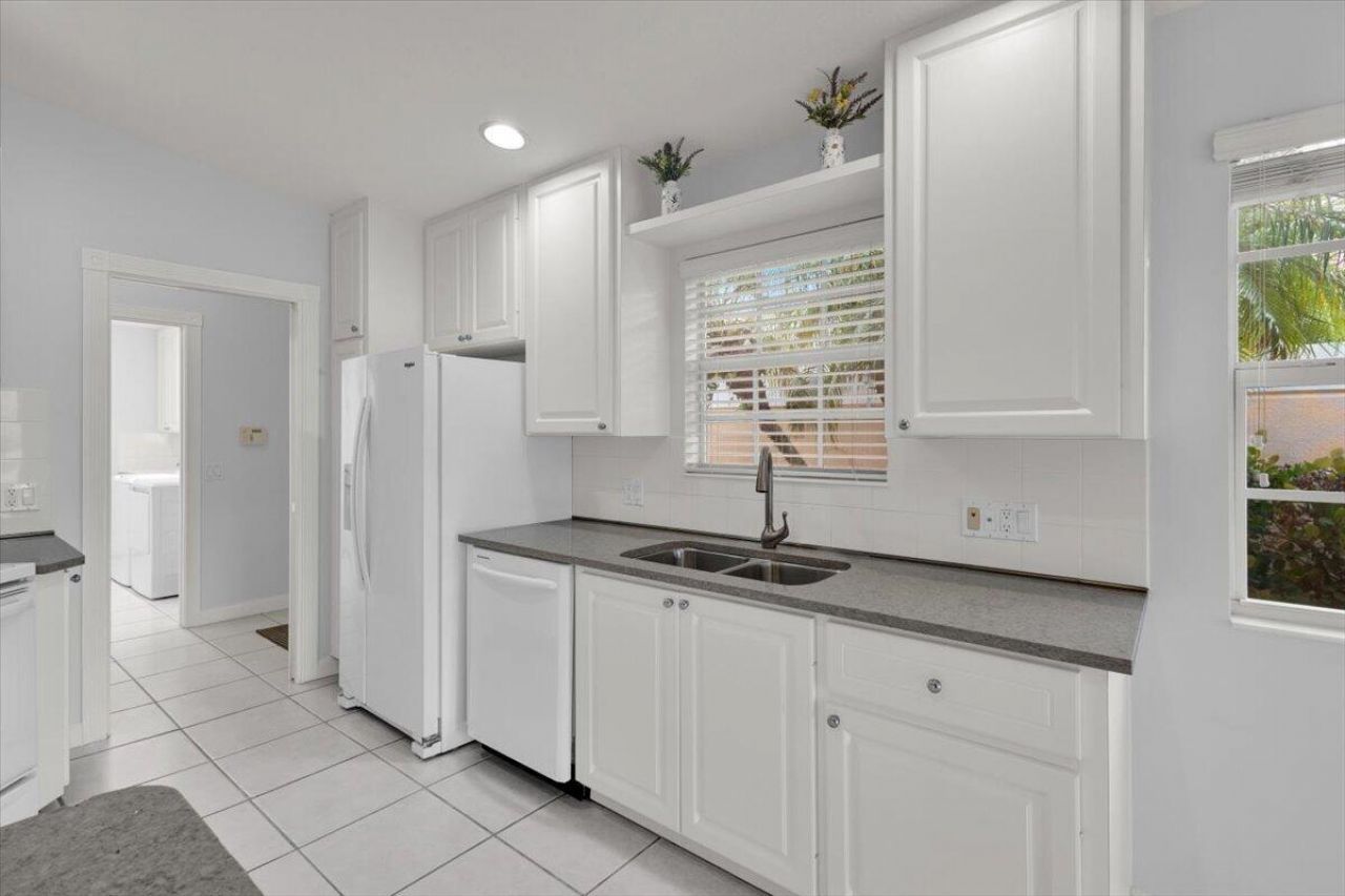 10882 SW Dardanelle Drive, Port Saint Lucie, FL 34987 Photo