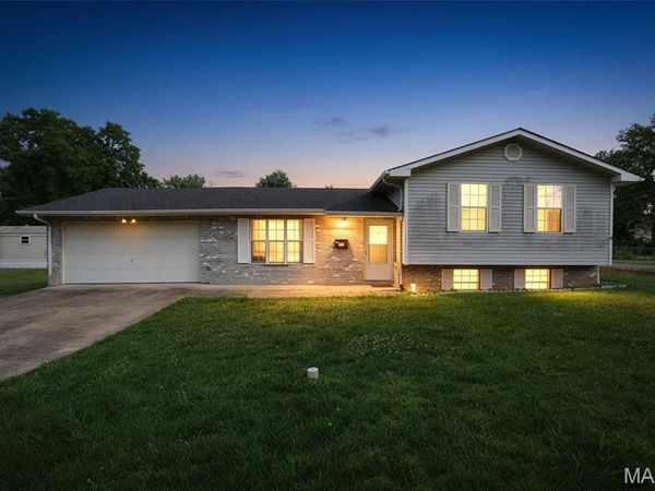 500 E Elm Street , Desloge, MO 63601