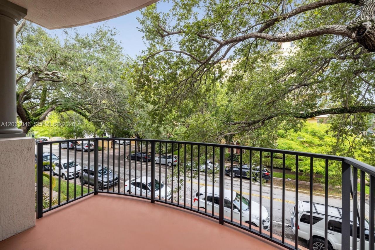 1650 Galiano St , Unit TH3, Coral Gables, FL 33134 Photo