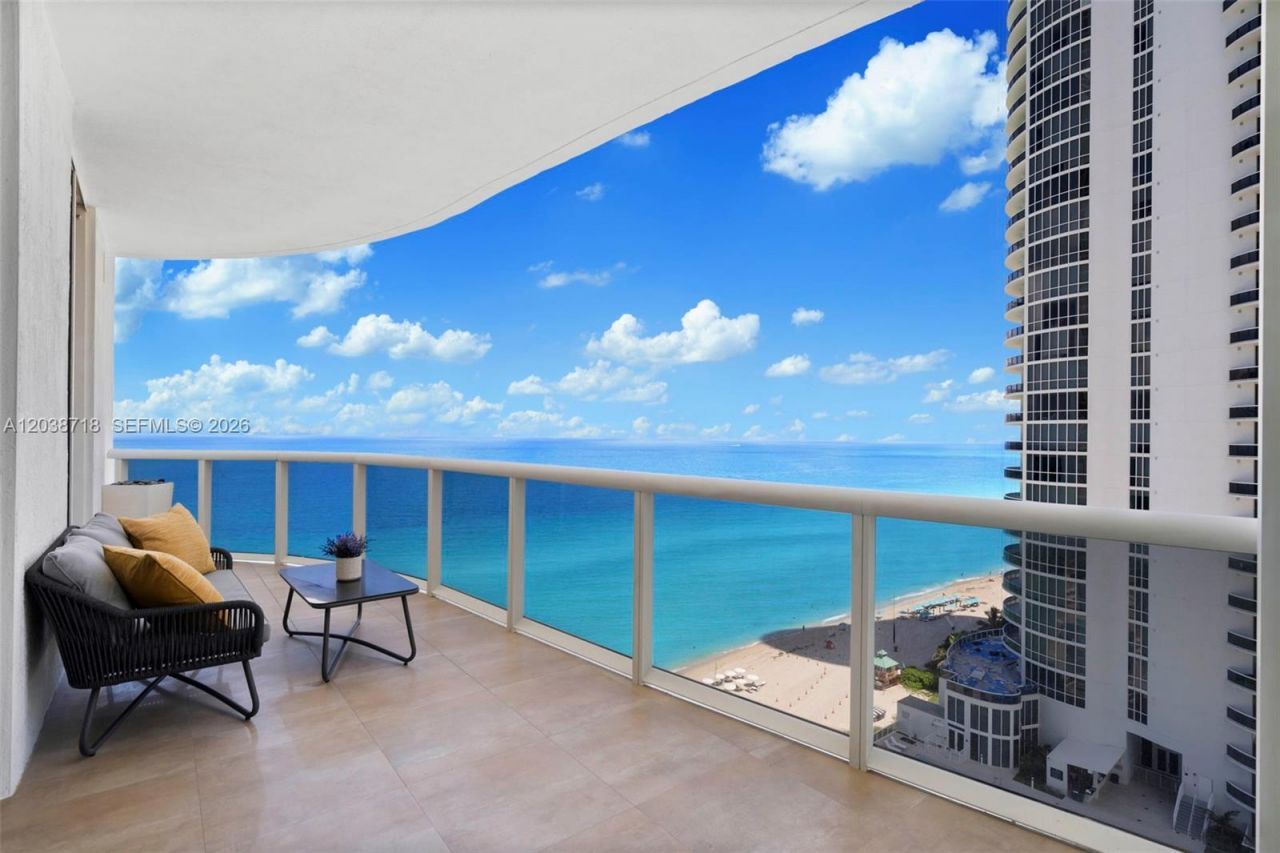15901 Collins Ave, Unit 1502, Sunny Isles Beach, FL 33160 Photo