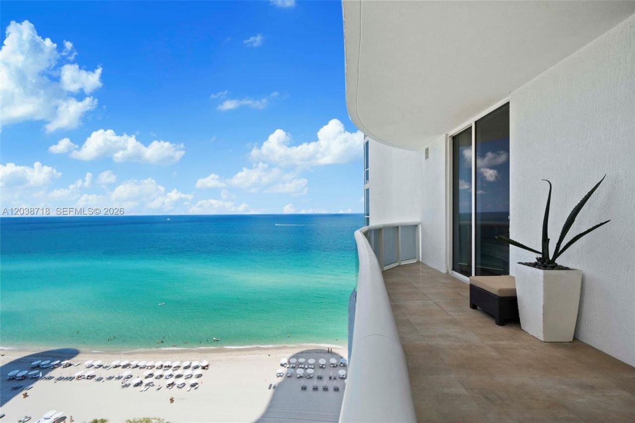 15901 Collins Ave, Unit 1502, Sunny Isles Beach, FL 33160 Photo