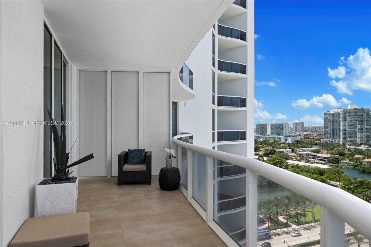 15901 Collins Ave, Unit 1502, Sunny Isles Beach, FL 33160 Photo