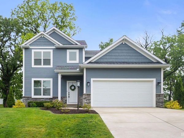 52520 East Trail, South Bend, IN 46628