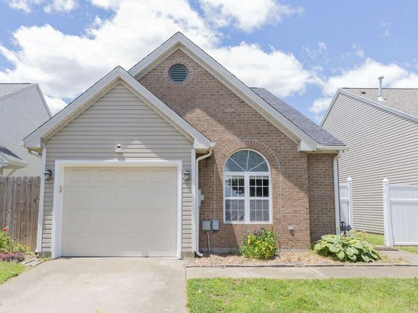 5863 River Walk Circle, Newburgh, IN 47630