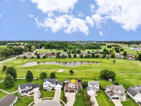 1479 Golf View Drive, Nappanee, IN 46550