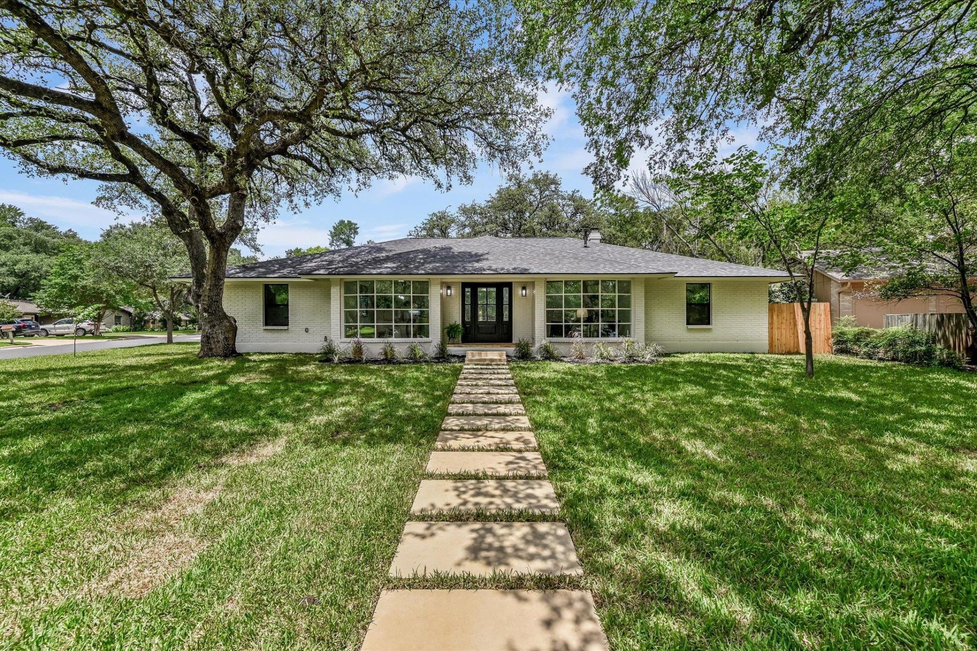 4014 Silverspring Dr, Austin, TX 78759 Main Photo