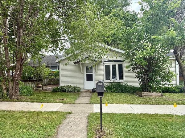 2056 NEWBERRY AVENUE, Green Bay, WI 54302