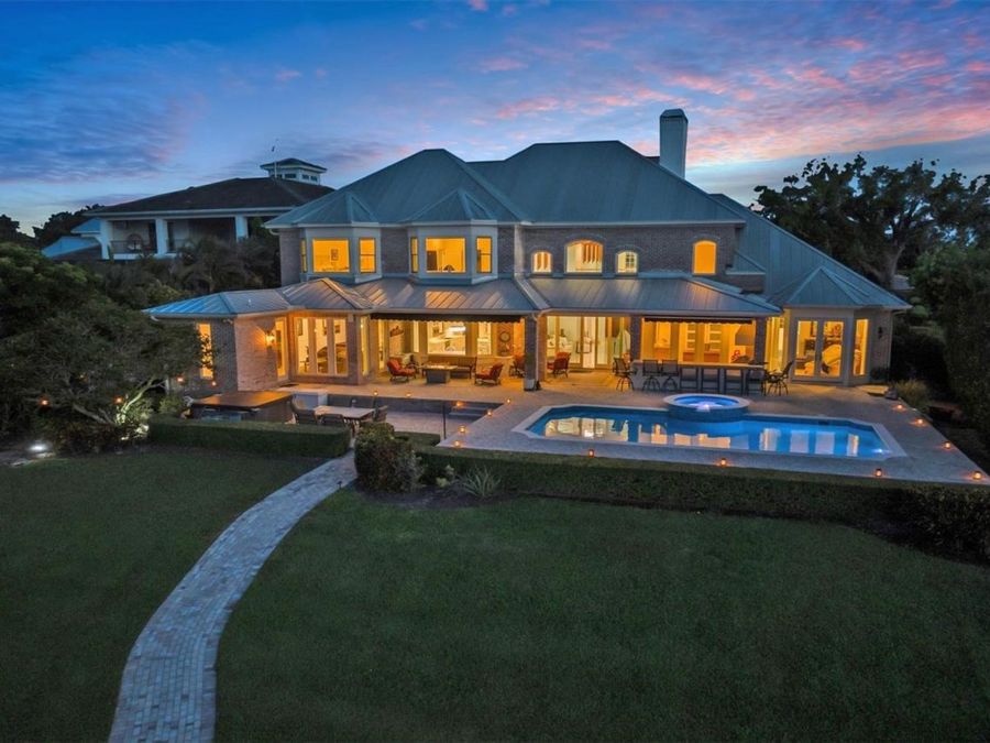 Property Image 100
