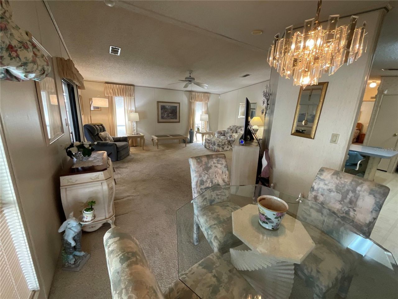 2607 Universal Drive, Ruskin, FL 33570 Photo