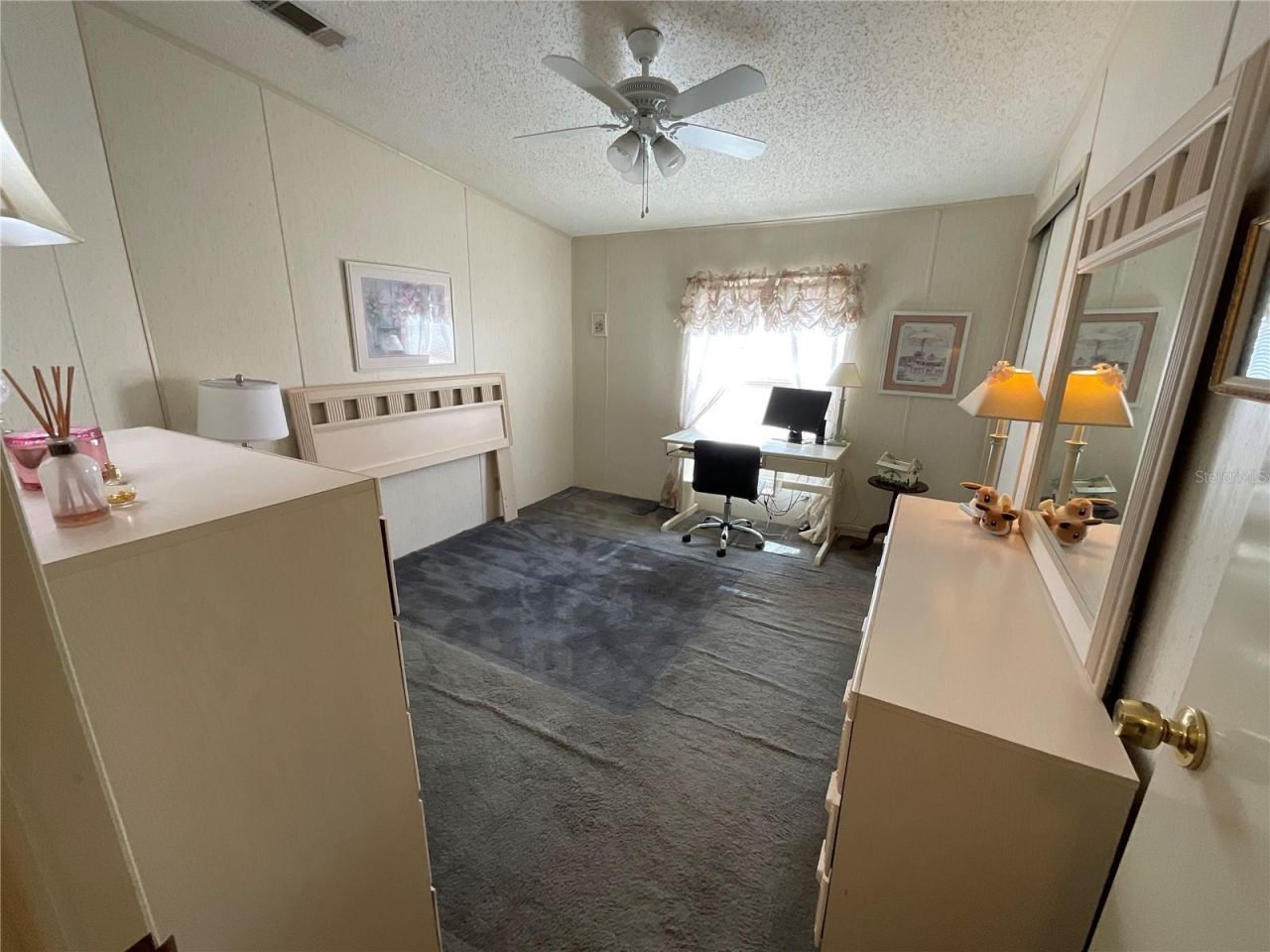 2607 Universal Drive, Ruskin, FL 33570 Photo