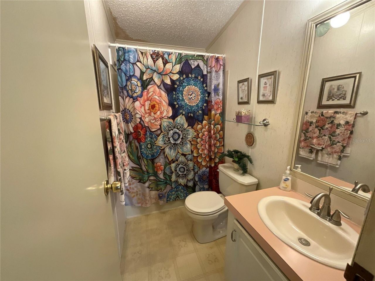 2607 Universal Drive, Ruskin, FL 33570 Photo