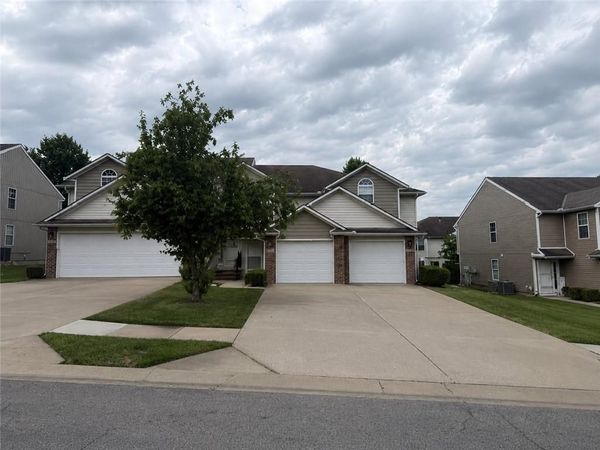 10549 E 46th Street, Kansas City, MO 64133