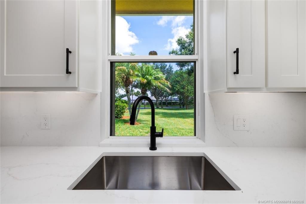 2198 SW Mayflower Drive, Palm City, FL 34990 Photo