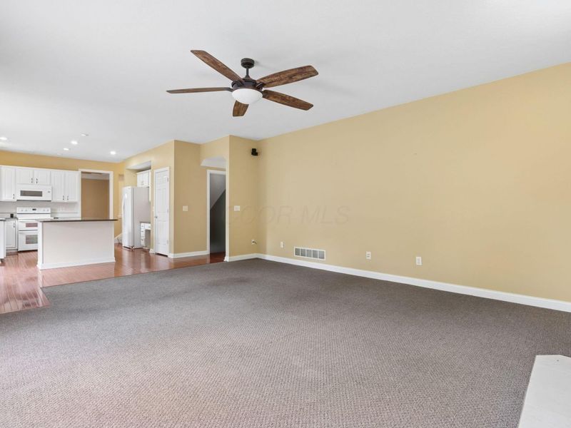 9189 Candleridge Street, Pickerington, OH 43147 Photo 21